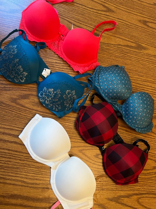 Other - Everyday T-Shirt Bra Set - Red, Teal, White Size 34B
